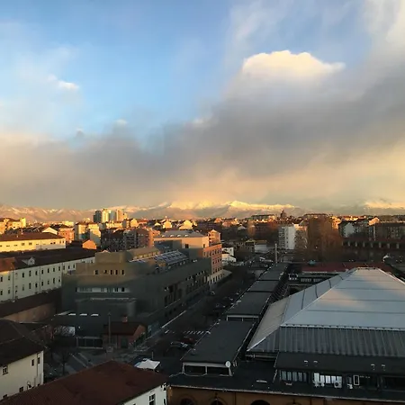 Pronto Soccorso Per Globetrotter Stanza Privata Con Bagno Condiviso E Vista Sulle Alpi * Turin