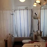 Pronto Soccorso Per Globetrotter Stanza Privata Con Bagno Condiviso E Vista Sulle Alpi