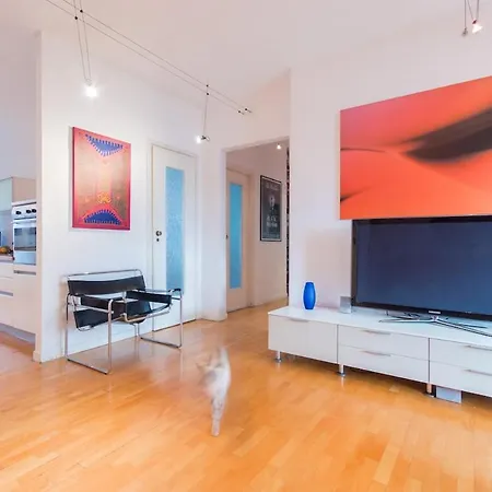 Pronto Soccorso Per Globetrotter Stanza Privata Con Bagno Condiviso E Vista Sulle Alpi *